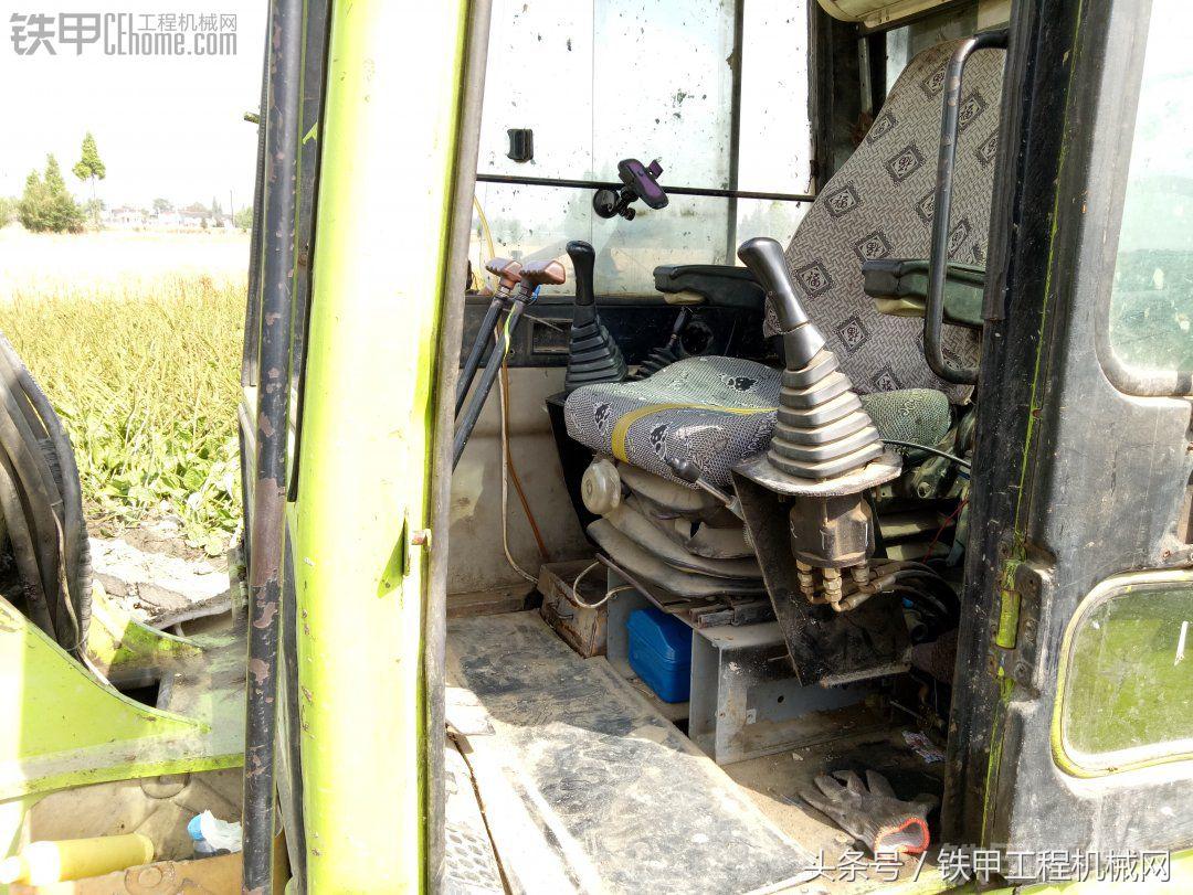 一台挖掘机到底有多强,这台挖掘机有多牛