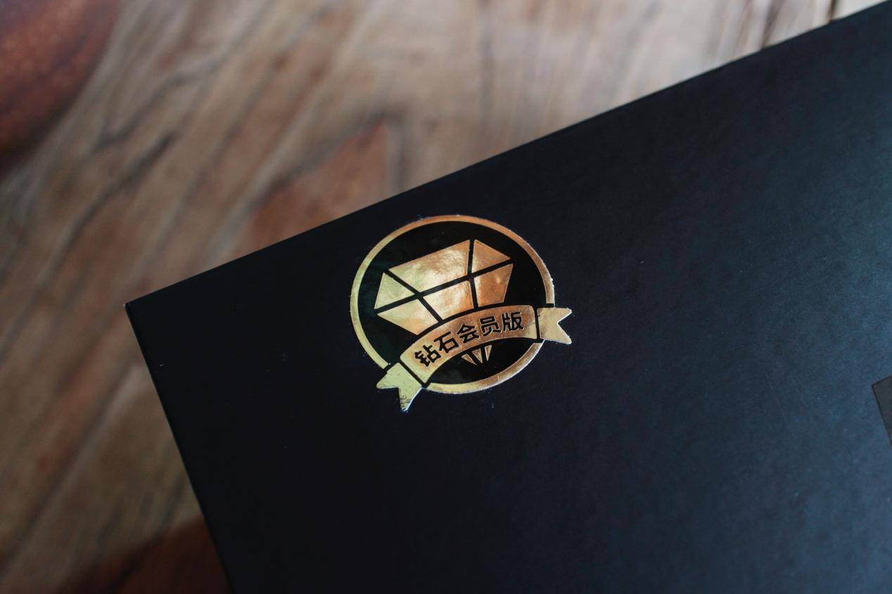 微鲸变维打击小米乐视:私人移动影院,一秒自动变焦