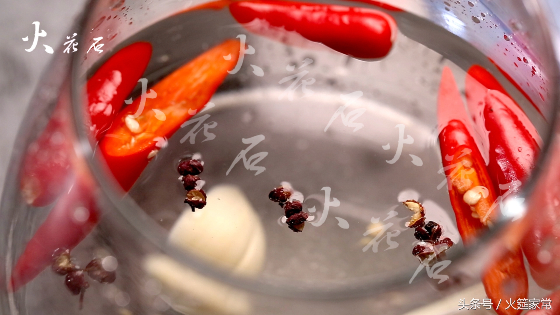 四川泡菜是一个神奇的菜,泡菜的神奇吃法