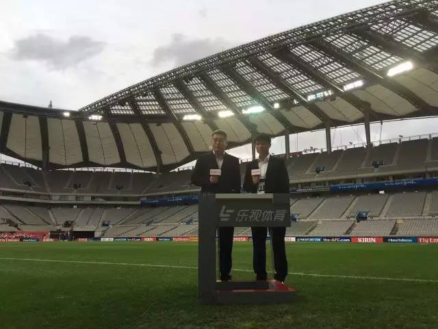 伤你最深的往往是最爱你的人,国足最深沉的爱应该是不离不弃