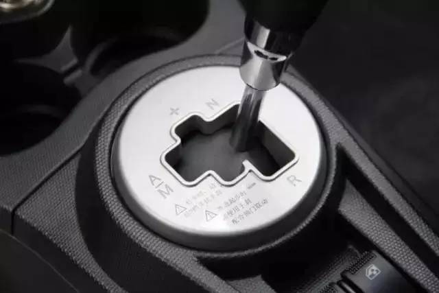 「946·用车」AMT变速箱的车到底是不是“自动挡”？能用吗？