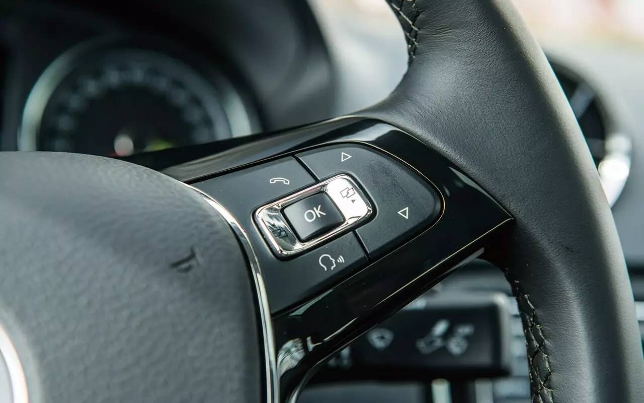 试驾一汽大众新款捷达,大众捷达二手车试车