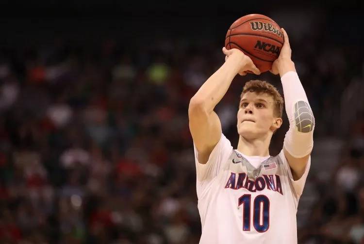 鍔抽噷椹皵鍗″畞鏂扮鍚堝悓,鍔抽噷椹皵鍗″畞鏂扮