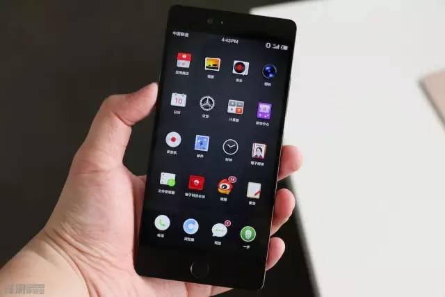 罗永浩哭着发布的坚果语录,坚果pro和罗永浩对比