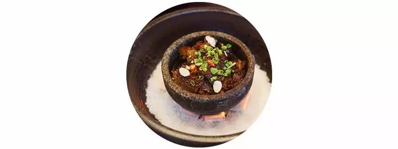 6张桌子,2个包厢,城南这家连导航都搜不到的私房小馆子,却藏着《食神》级别的蛋炒饭……