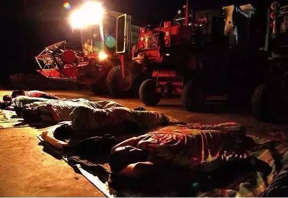 《人民的名义》农机手版：我们的精神一定是要始终健康，不赊账！