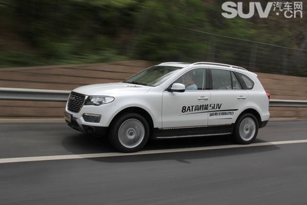 哈弗h82015款2.0t豪华版配置,新款哈弗h8试驾视频
