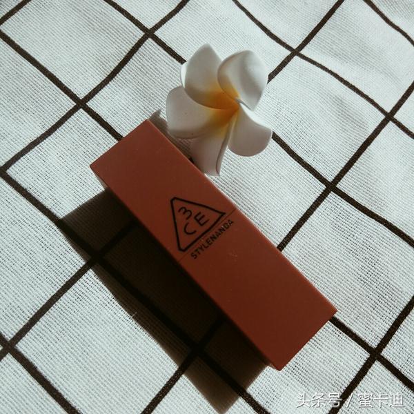 母亲保持美貌的装备揭秘，我只偷偷告诉你哦！