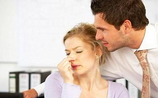 夏天腋下多汗怎么办,腋下多汗问题怎么祛除