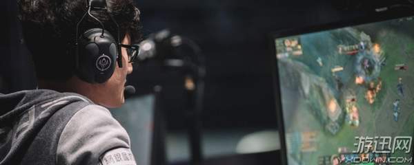 实况足球2018官网更新,实况足球2018官网