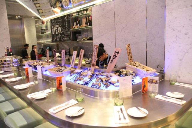 嫲嫲叹世界之浦尽澳门蚝门夜宴、健康轻食扶墙半自助餐