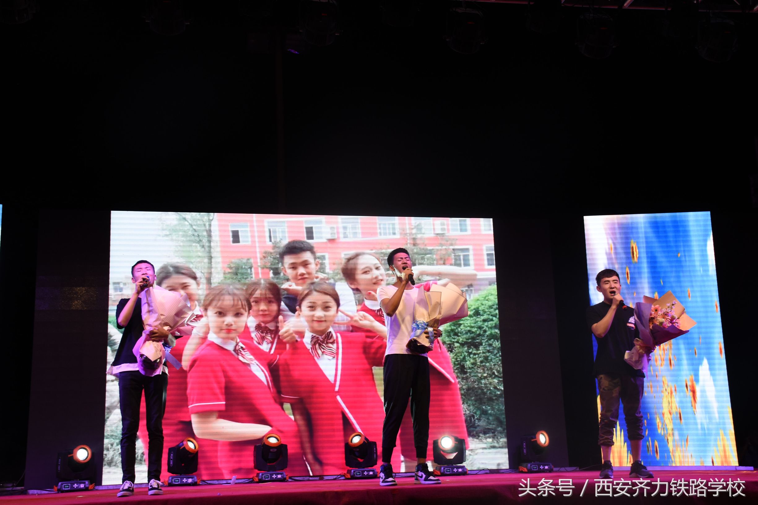 为什么青年人抢着上夜校,为啥都要抢着上火车