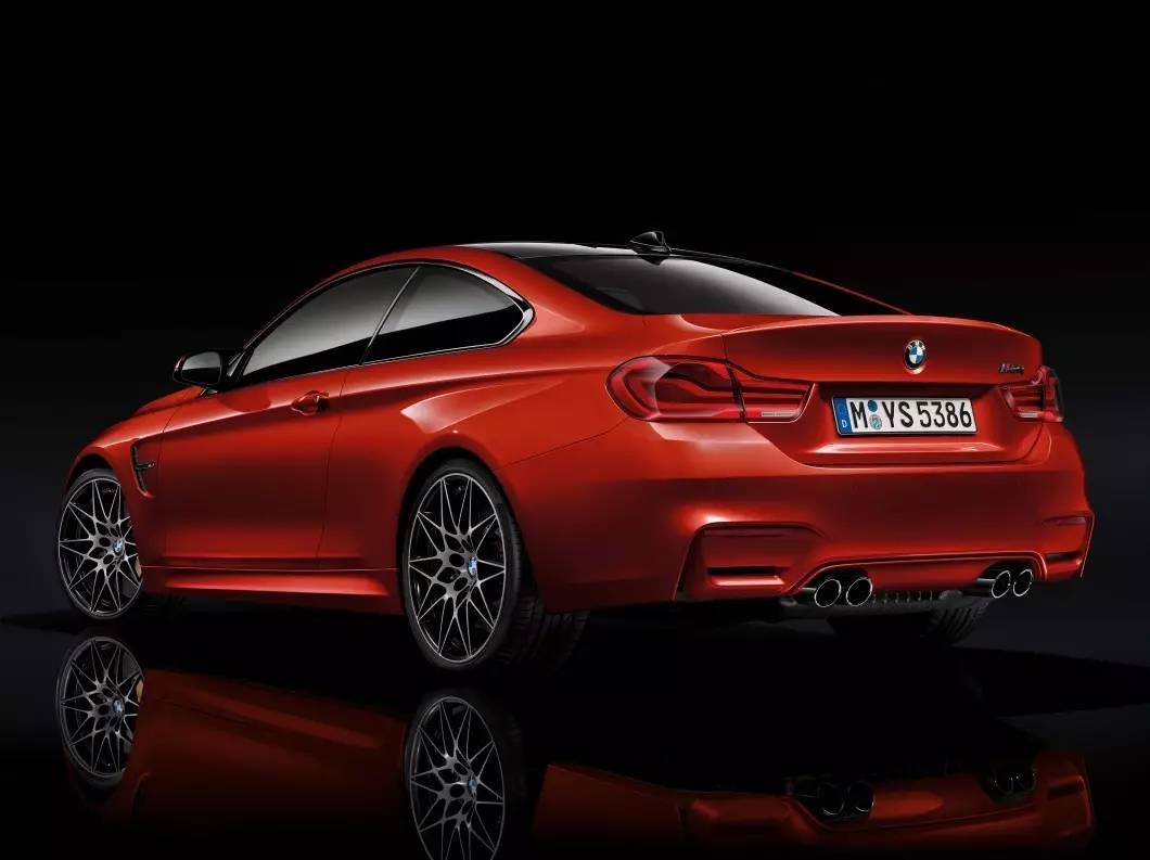 bmwm4暴力驾驶,bmwm4外观都能改善吗