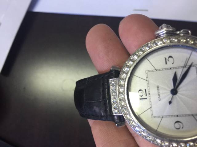 手表进水起雾了,手表进水怎么办最快最有效