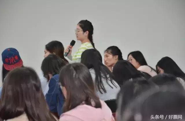 高校学生进山洞,名校学生走进清华大学