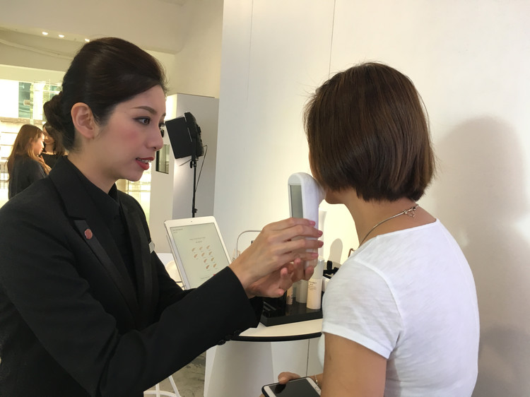 想要水光肌用什么粉底液,想要水光肌肤怎么调理