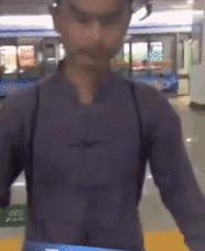 总有一瞬间感觉眼前的事发生过,总感觉要发生什么大事