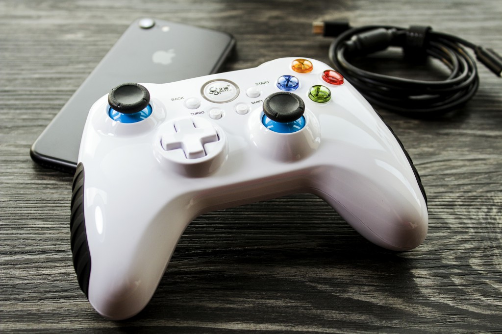 北通阿修罗2Pro游戏手柄,北通手柄阿修罗2pro测评