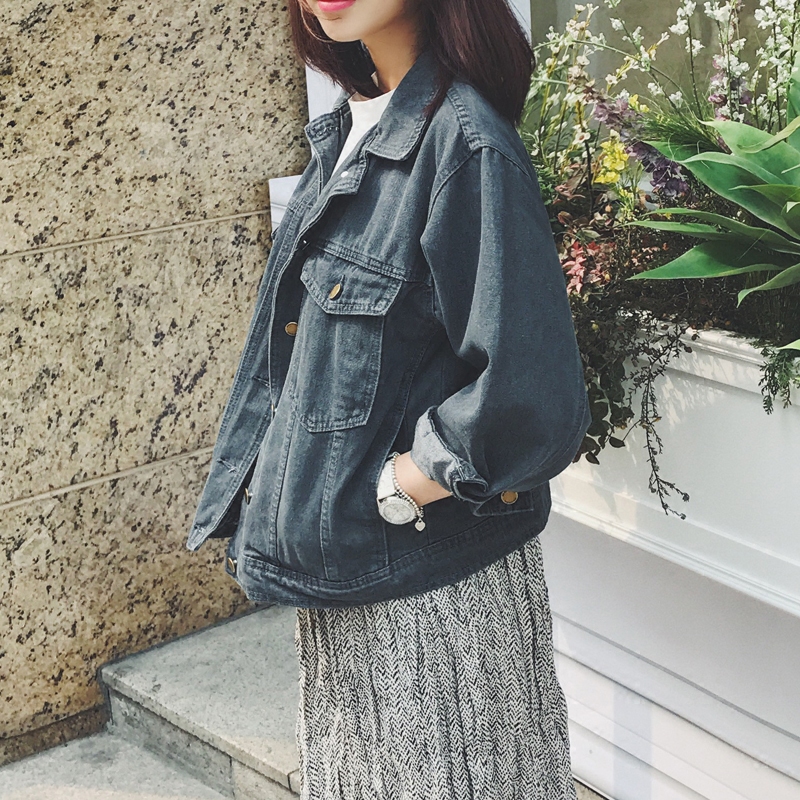 这几类衣服建议别穿,这四种衣服建议不要穿