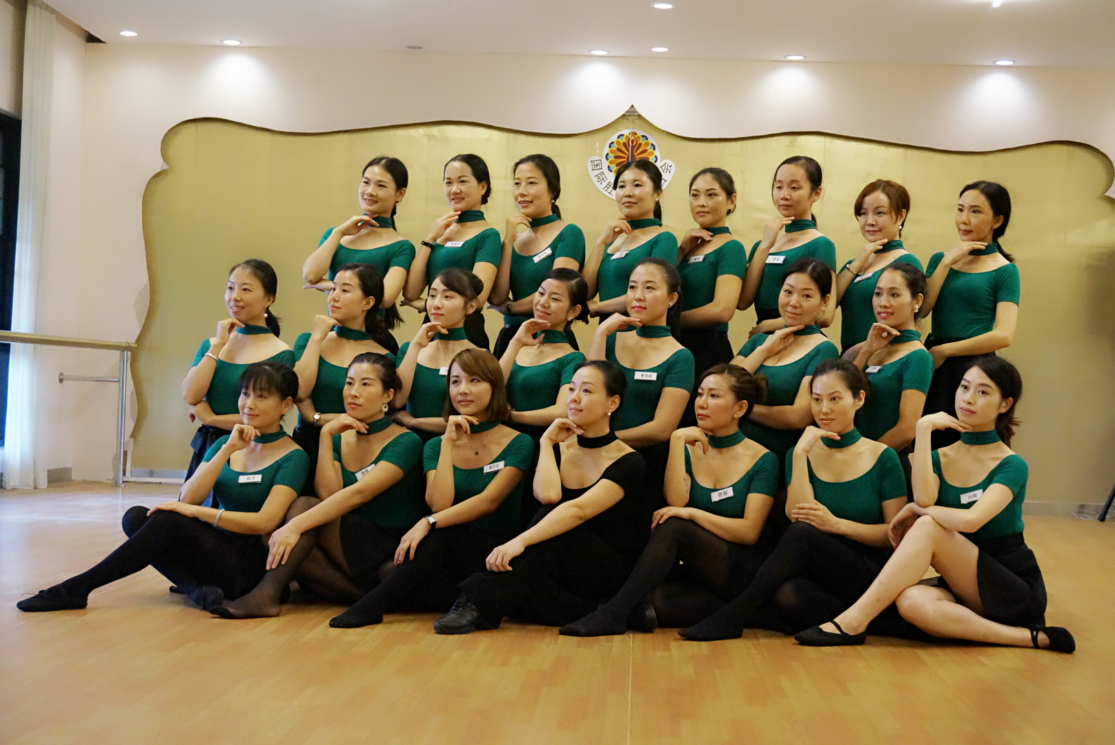 瑜伽东方舞双料女神孙天舒：三维立体黄金胯训练课程体系开创者