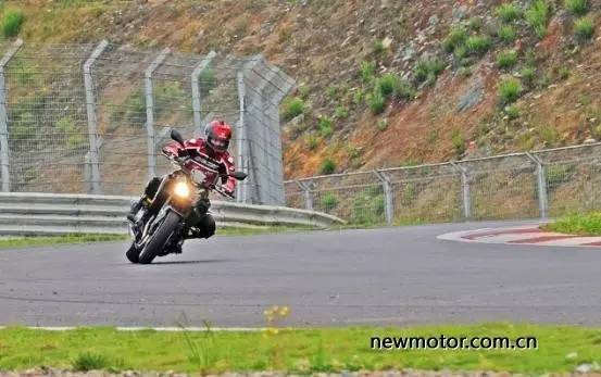 川崎z1000abs对比z1000r,2017款川崎z900有没有abs