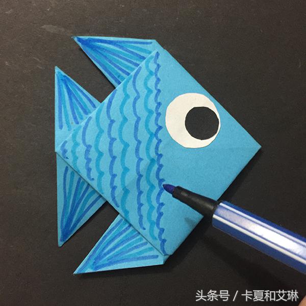 小鱼可以游的手工教程,会游的小鱼手工制作