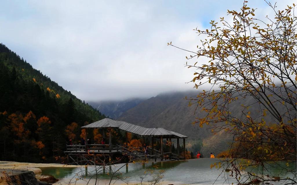 行走在风景里,记录旅游黄龙留下美好回忆