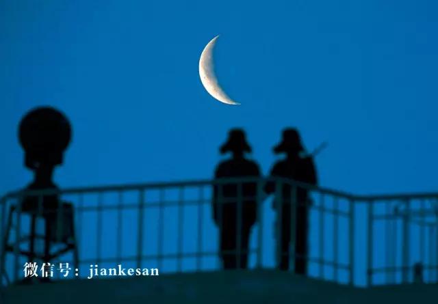 骄傲还是落寞？你不知道的基层军医命运