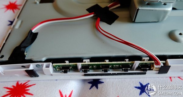 【良心定价的网吧利器,槽点需改进】惠科HKCX320曲面一体机拆机、升级配件及评测