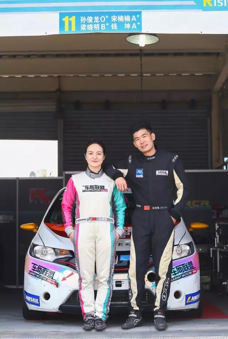 来自车网联盟RCR车队一名车手的自述