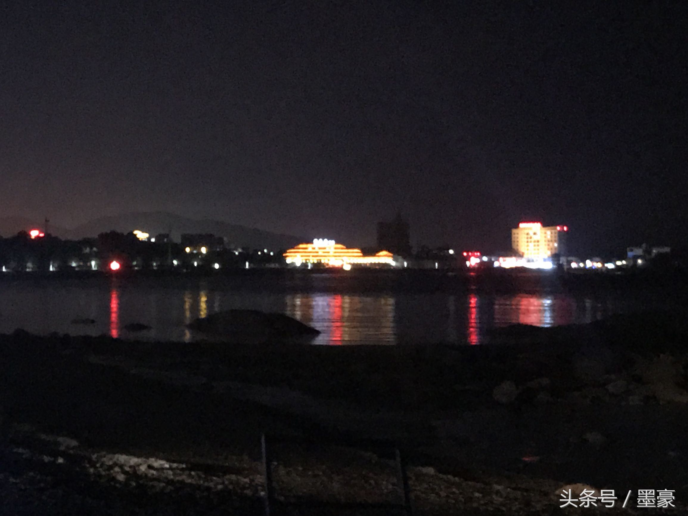 葫芦岛海滨之夜,葫芦岛兴城海滨之夜