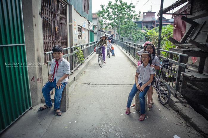 凭祥友谊关口岸到越南河内,从越南友谊关入境凭祥一路视频