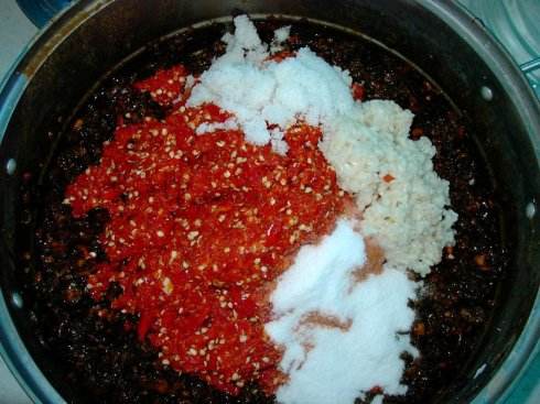 倒拔蚕豆的野趣，为了家里那一罐可以吃满四季的四川豆瓣酱