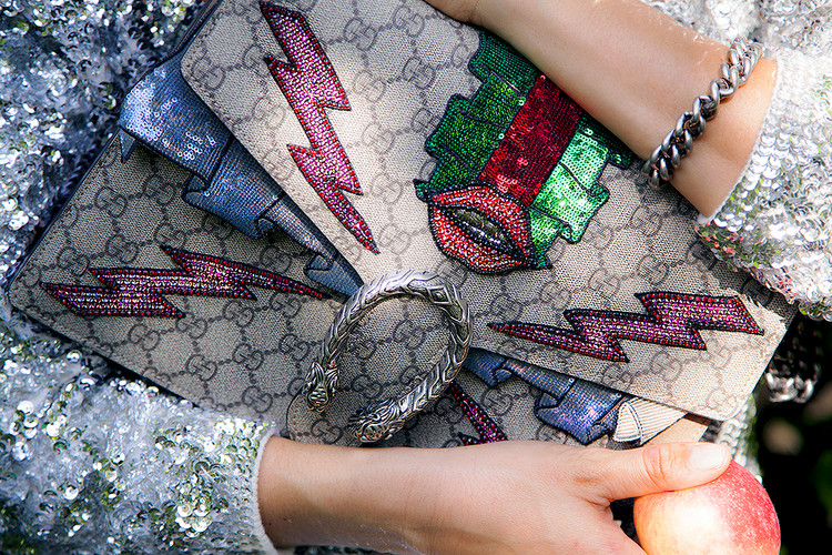 gucci比较火的衣服,gucci又开始出爆款了