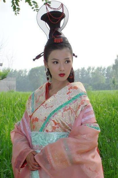 杨幂有灵气，王丽坤李彩桦惊艳，还有人把王昭君演成了王熙凤？