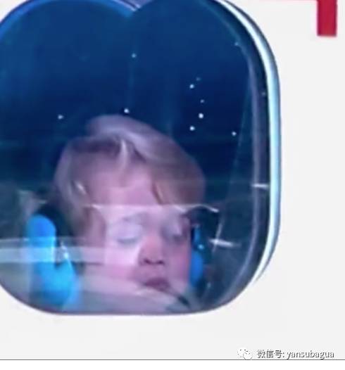 英国小王子被妈训哭,英国小王子被霸凌