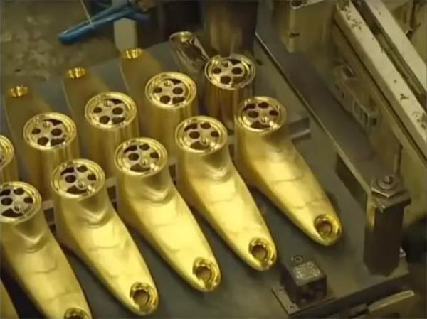 龙头一定要选全铜的吗,龙头越大越好吗