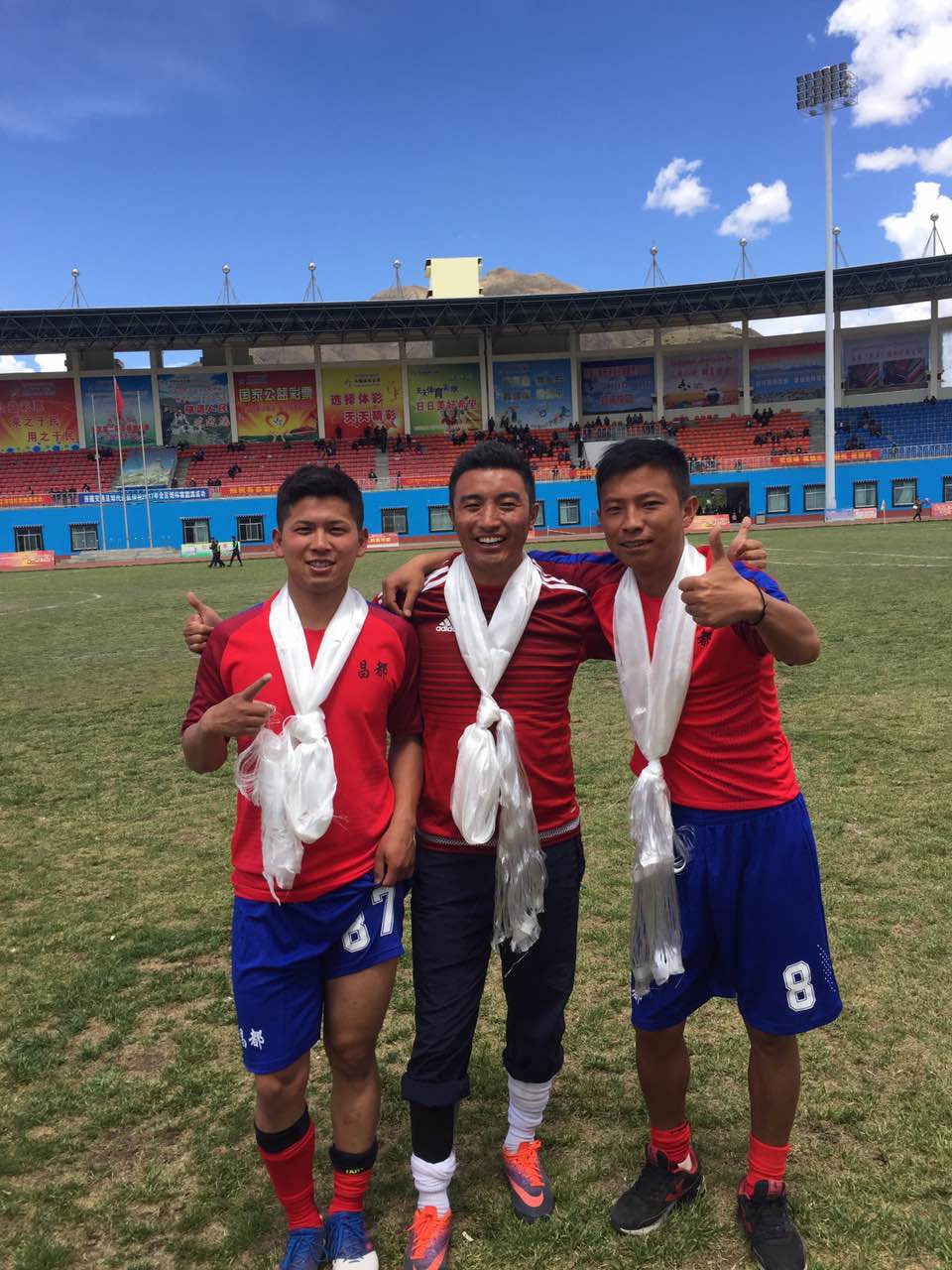昌都足球队亚军贡嘎杯,我们是冠军世界杯