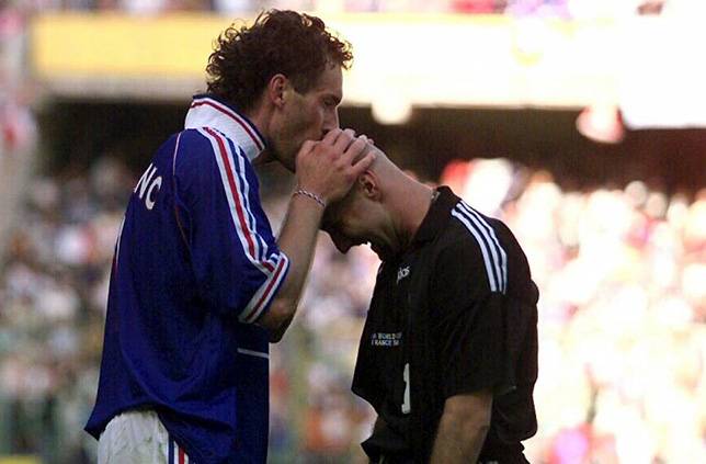 足球界光头教练,足坛十大光头