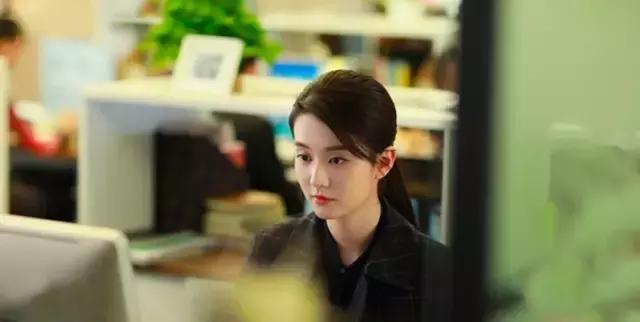 欢乐颂2关关反抗父母,欢乐颂的乖乖女关关