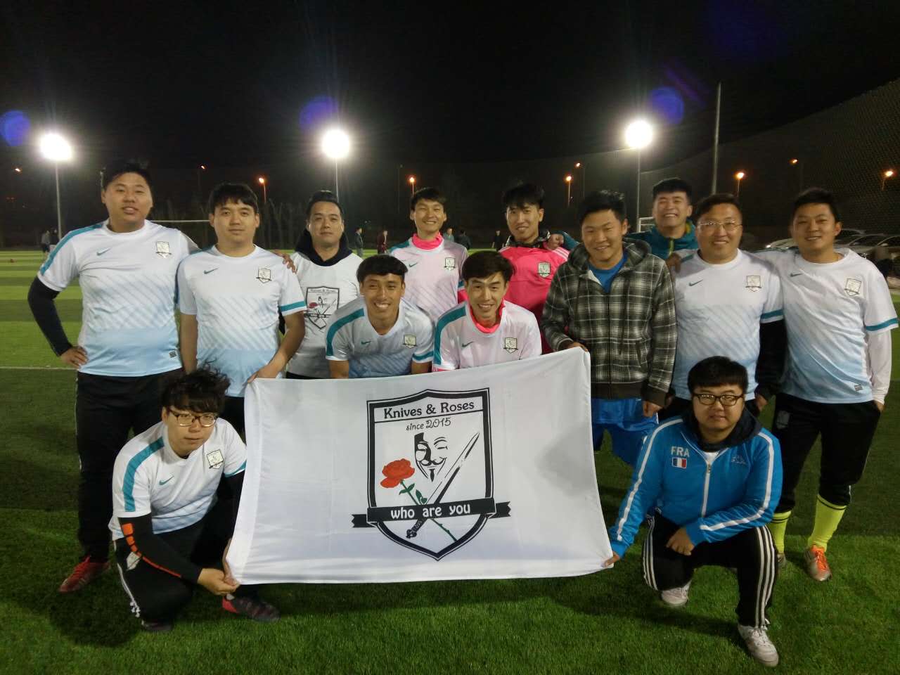 刀剑玫瑰!草根中一支快乐小球队~