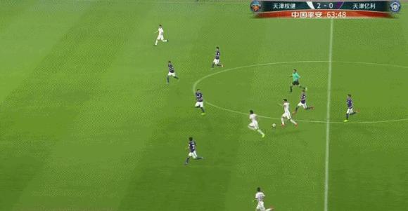 离开恒大后改“蒙”成“妖”，国足世界杯看他