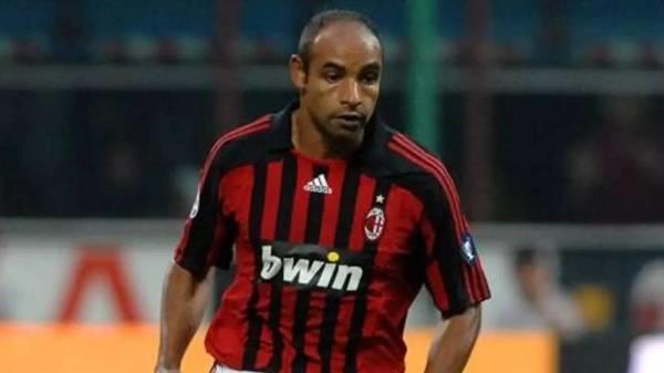 罗马托蒂退役时刻,托蒂退役前进球