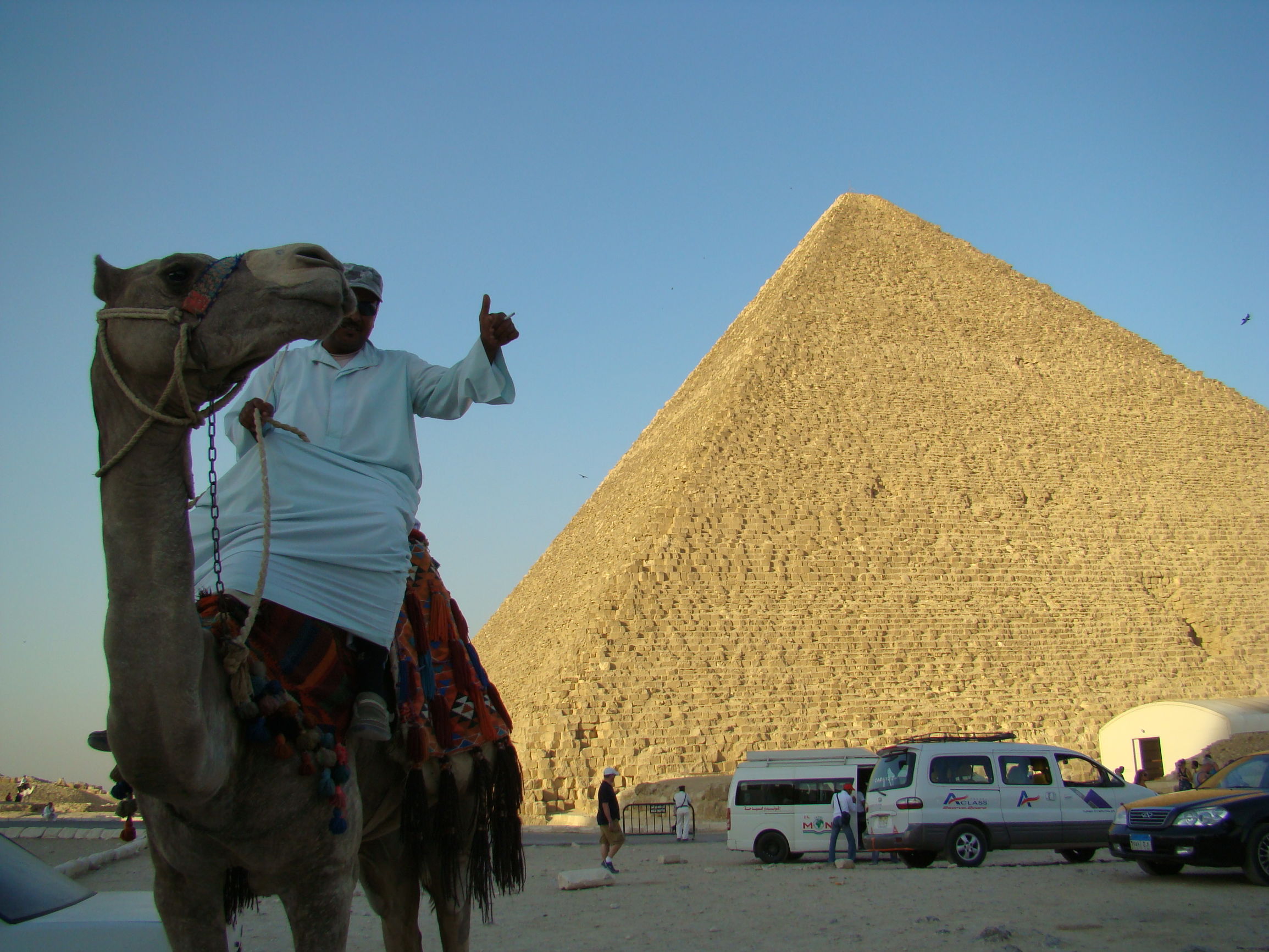 埃及三大著名的金字塔,埃及金字塔探秘纪录片