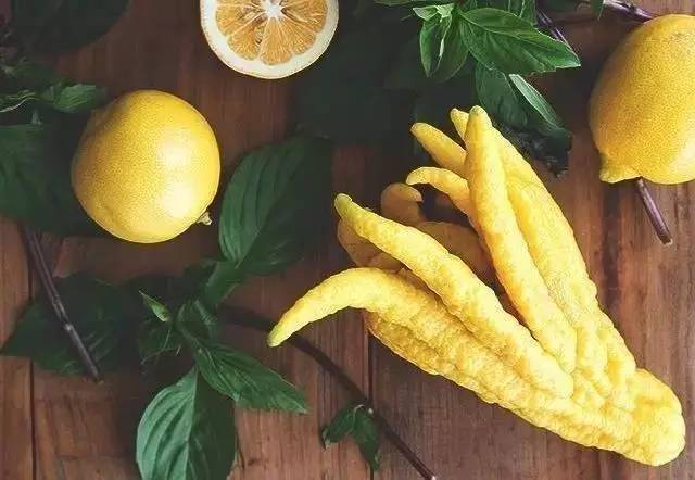 帖红妆·香水|夏天到,你需要的是品位而不是“人”味