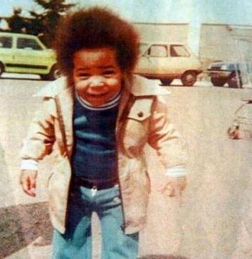 球星小时候的写真,帅气明星小时候和长大后的对比