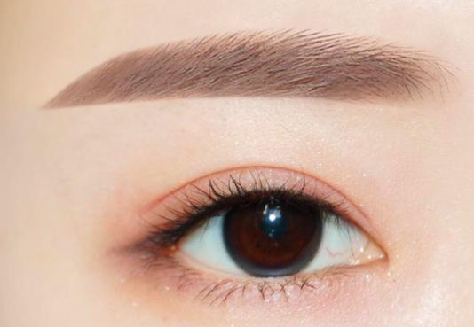 今年流行的眉形大全在这里,今年流行的眉形