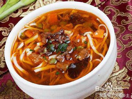 陕西家乡小吃介绍,陕西特产店的美食怎么吃