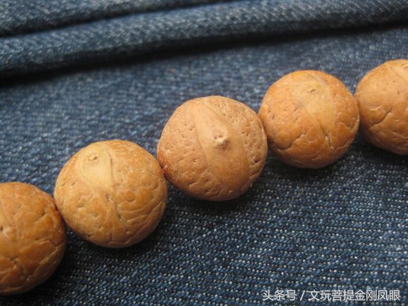 凤眼菩提文玩讲解,文玩凤眼菩提值得盘玩吗