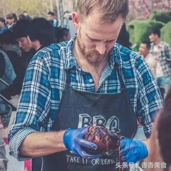 伍德斯托克艺术夜市,伍德吃托克咖啡市集